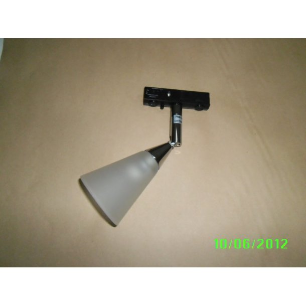 SKINNESPOT   TR-19 KROM/HVID MAT GLAS