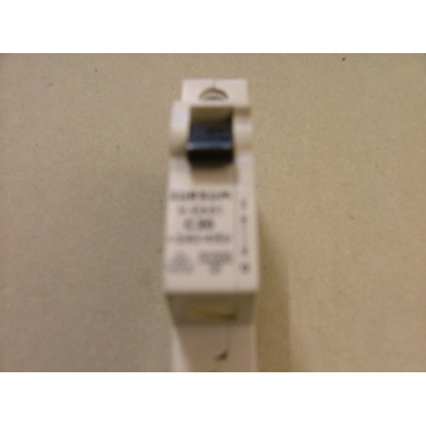 AUTOMATSIKRING 20A C KARAKTERISTIK 1P