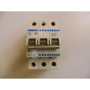 AUTOMATSIKRING 25C  3 P+0