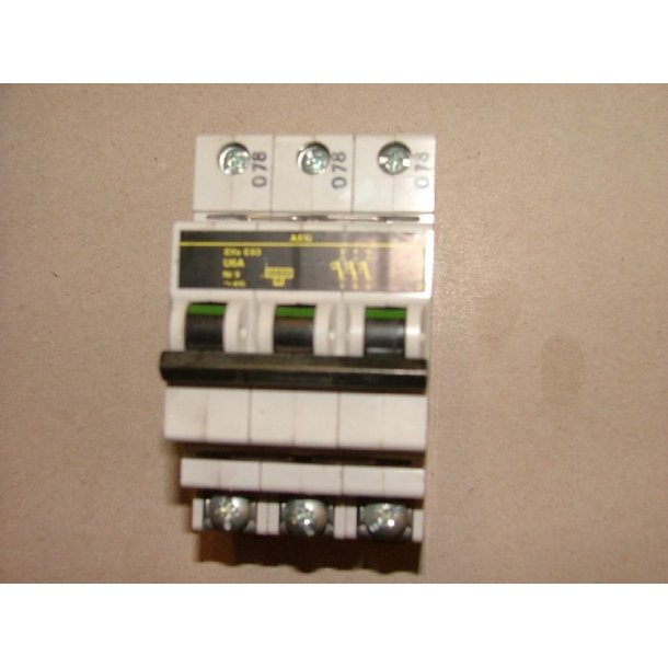 AUTOMATSIKRING 6A U KARAKTERISTIK 3P