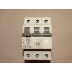 AUTOMATSIKRING 10A C KARAKTERISTIK 3P