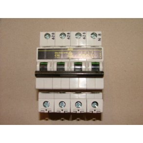 AUTOMATSIKRING 10A B KARAKTERISTIK 3P+N