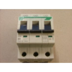 AUTOMATSIKRING 13A R KARAKTERISTIK 3P